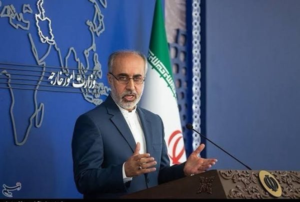 Juru Bicara Kementerian Luar Negeri Republik Islam Iran, Nasser Kanaani, serangan tersebut merupakan pelanggaran terhadap kedaulatan dan teritorial integritas Yaman, serta keluar dari aturan dan prinsip yang diakui secara internasional.